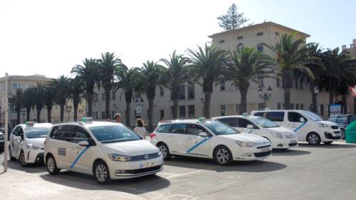 Nueva prueba para obtener el título habilitante para poder conducir taxi a Ciutadella